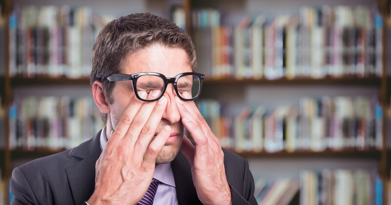 5 reasons to avoid rubbing your eyes